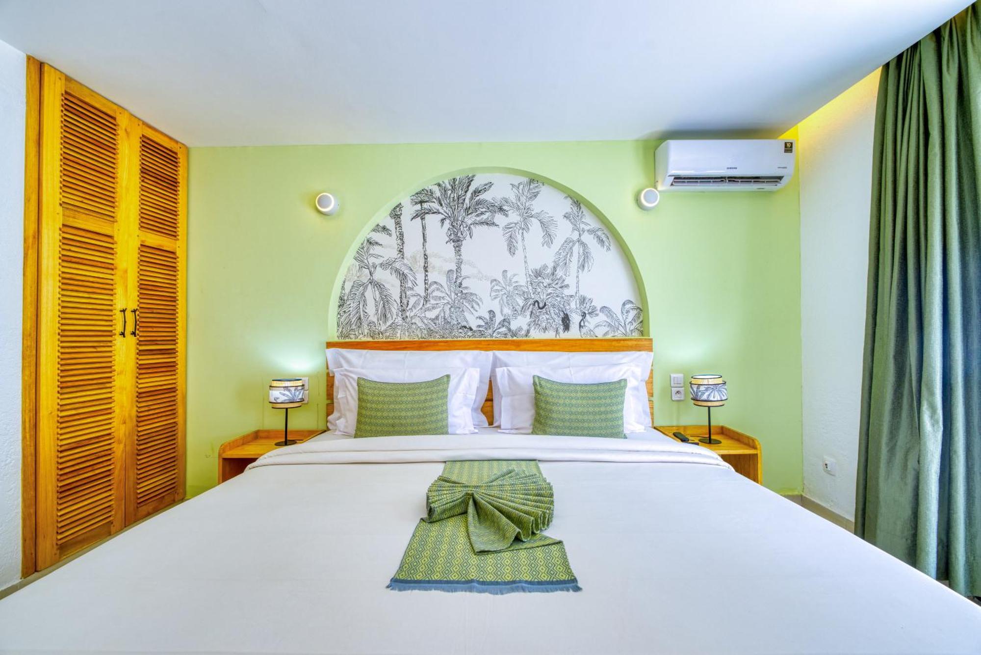 Hotel Africa Queen Somone Ngoại thất bức ảnh